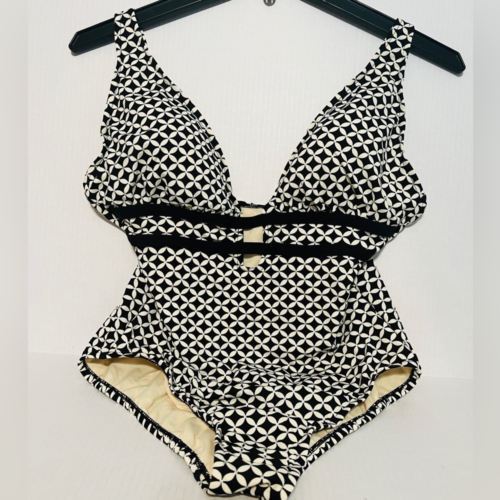 Upstream Ladies One Piece Swimsuit